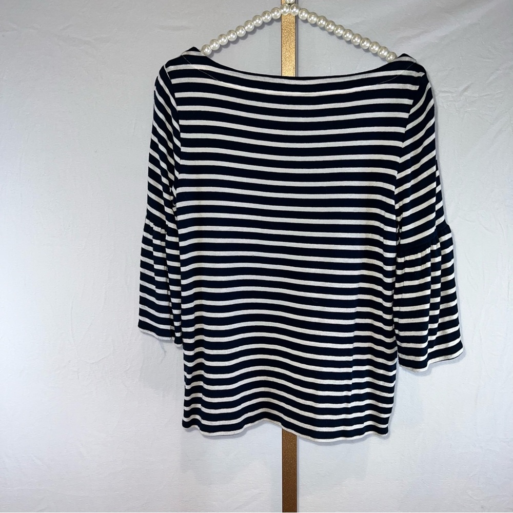 Banana republic b&w horizontal striped shirt
